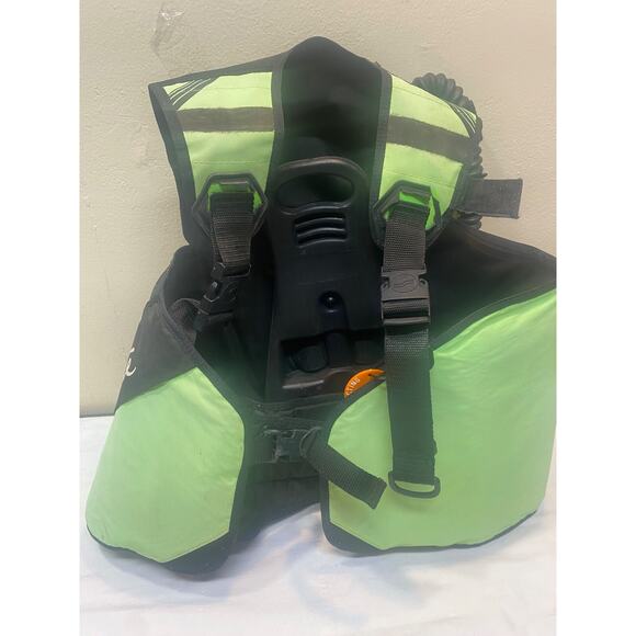 Sherwood Scuba Silhouette Vest Size Medium M - Picture 2 of 16